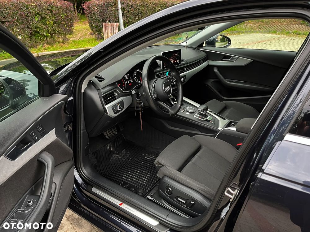 Audi A4 Avant - 7