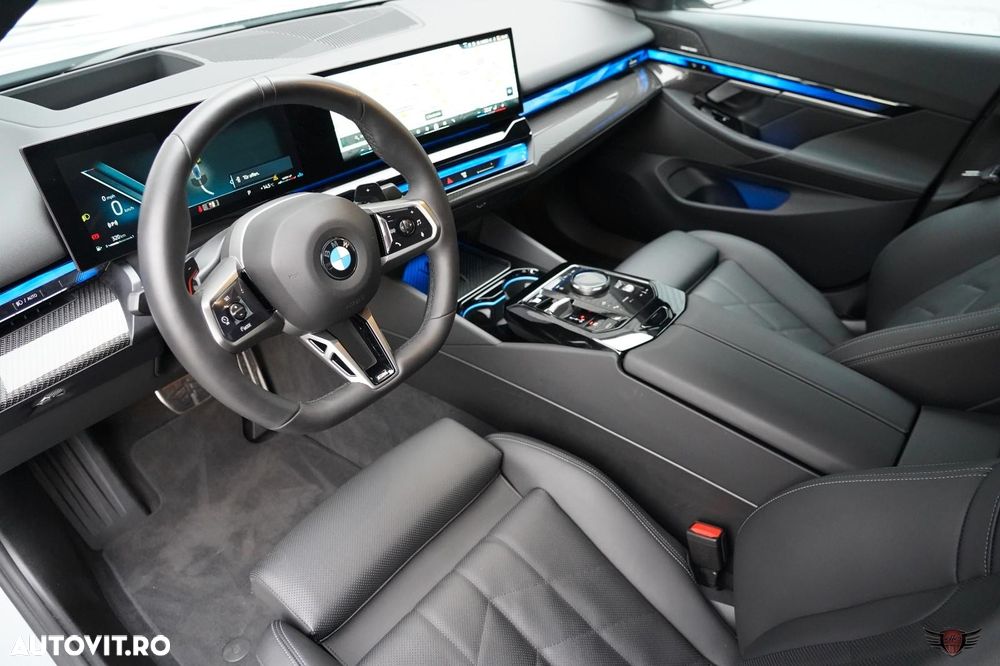 BMW Seria 5 520d xDrive Aut. - 9