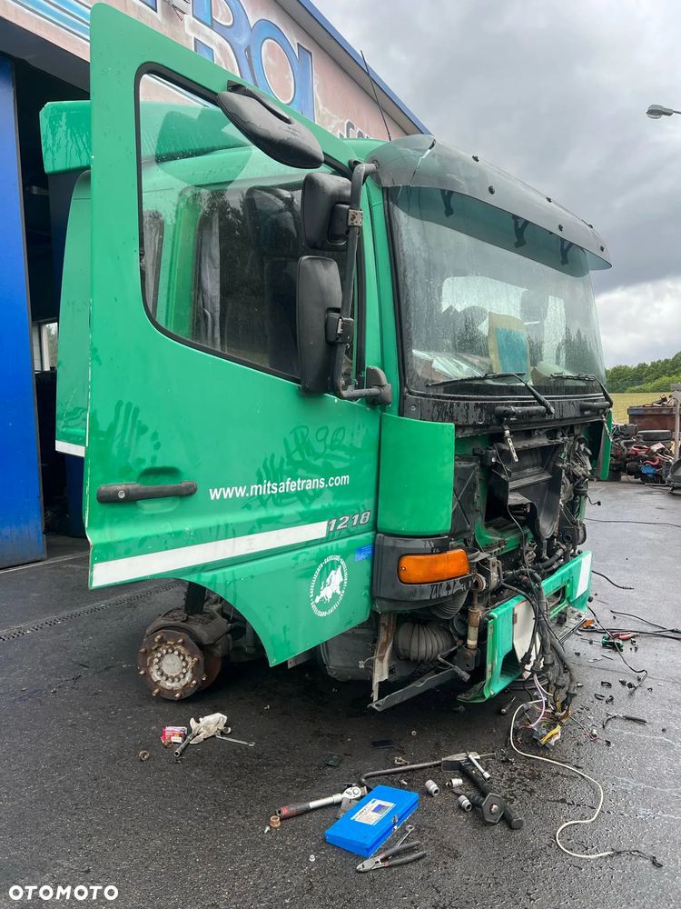 Kabina / Karoseria / CZĘŚCI Mercedes Atego 1218 !! SYPIALNA !! - 5