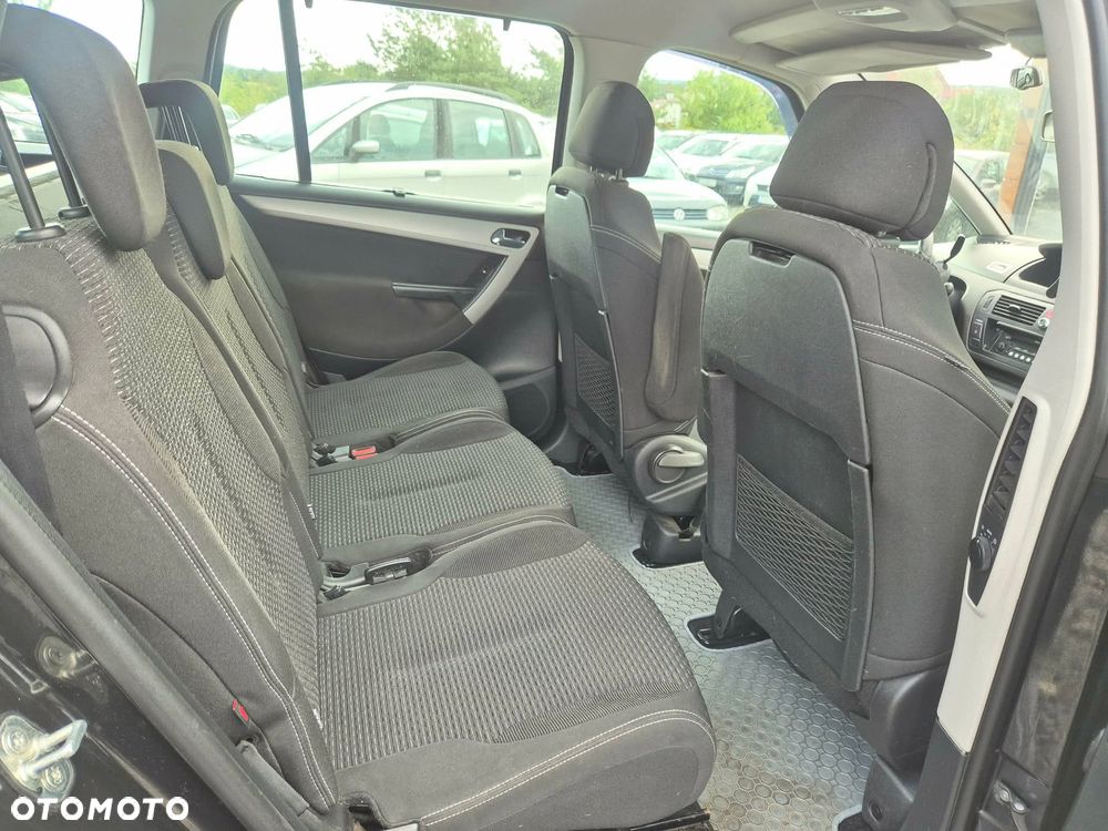 Citroën C4 Grand Picasso - 11