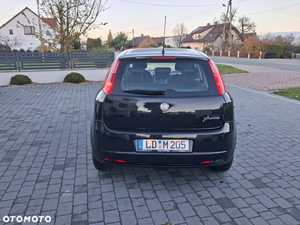 Fiat Grande Punto 1.4 8V - 26