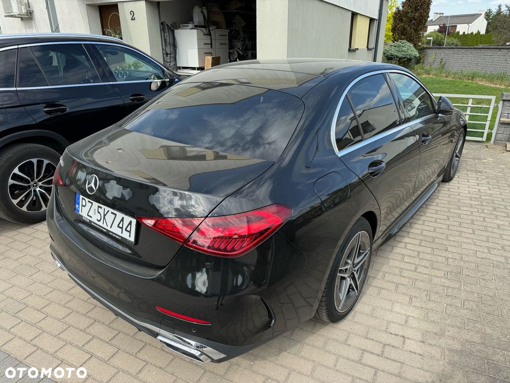 Mercedes-Benz Klasa C 300 d 9G-TRONIC - 4