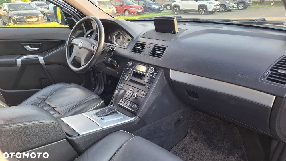 Volvo XC 90 D5 Executive - 11