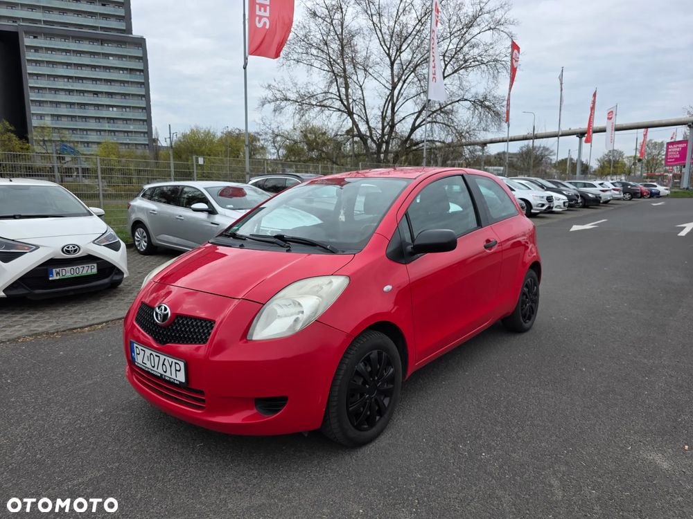 Toyota Yaris 1.0 Luna A/C - 4