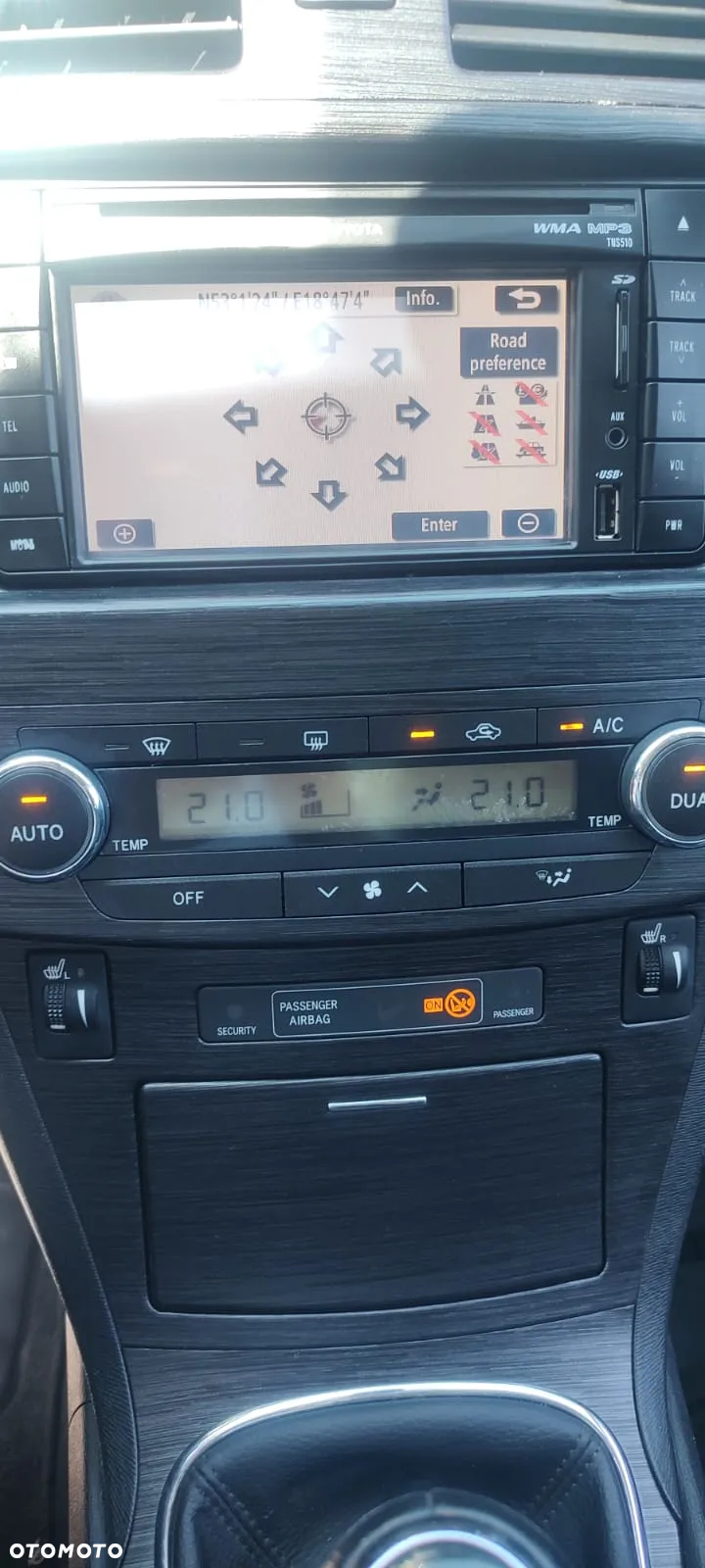 Toyota Avensis - 15