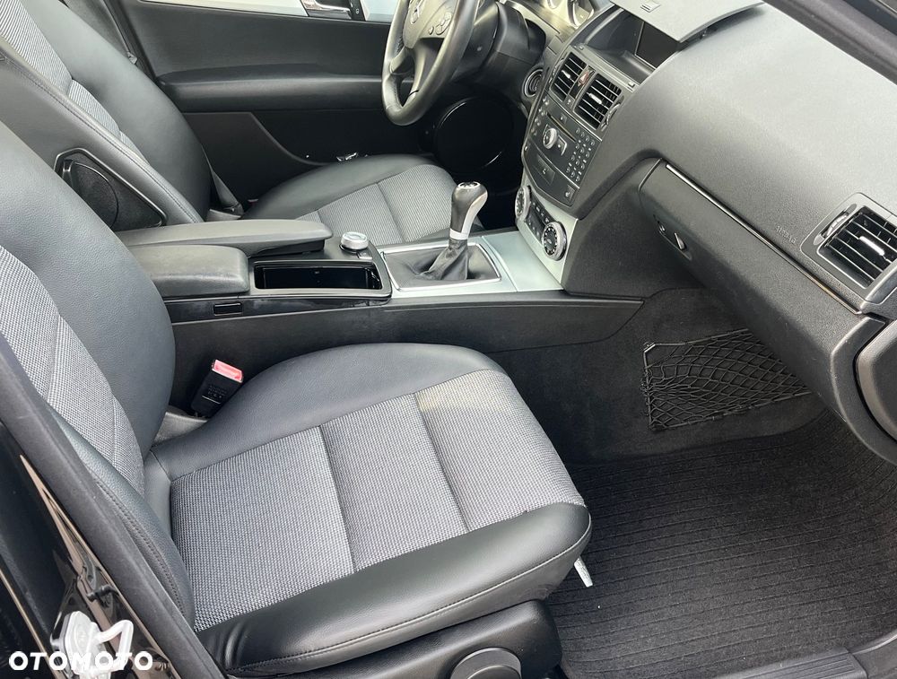 Mercedes-Benz Klasa C 180 Kompressor Avantgarde - 7