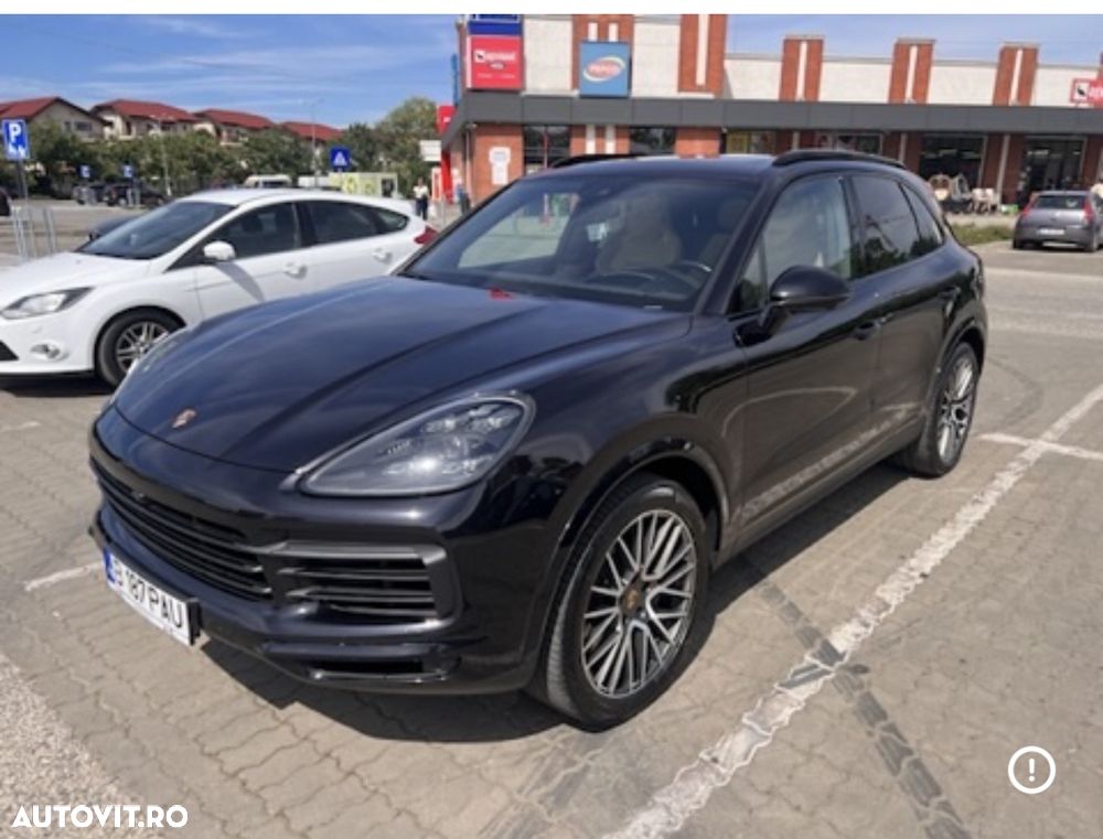 Porsche Cayenne S - 1
