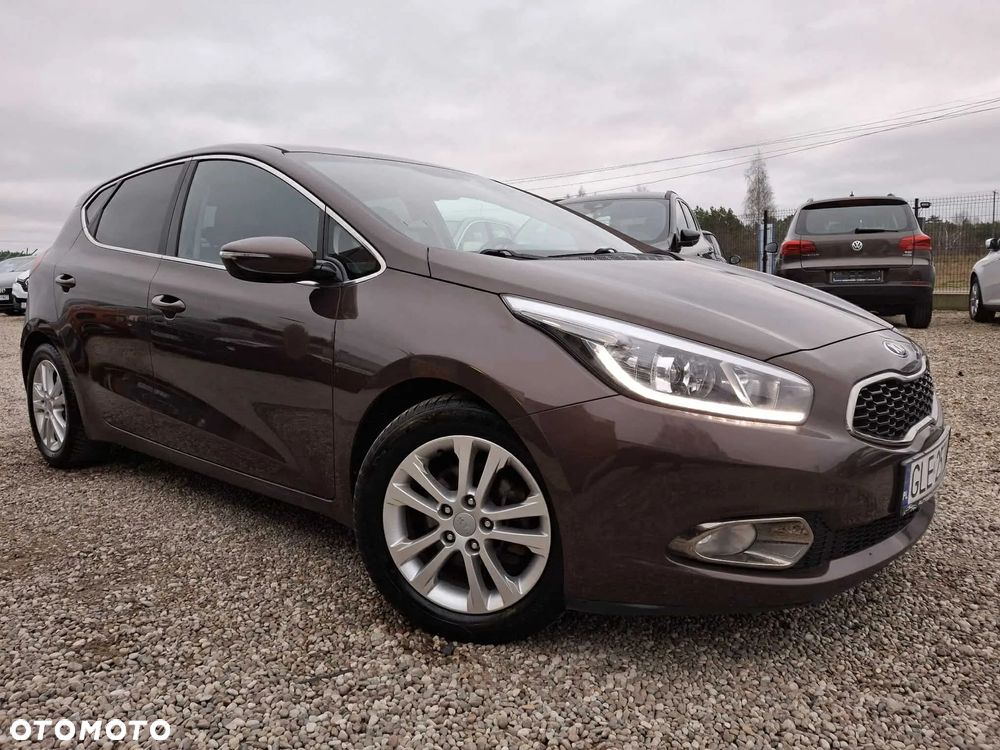 Kia Ceed 1.6 CRDi 128 Spirit - 3