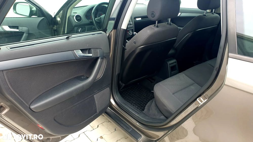 Audi A3 ver-1-6-tdi-sportback - 11