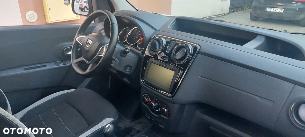 Dacia Dokker SCe 100 Stepway - 27