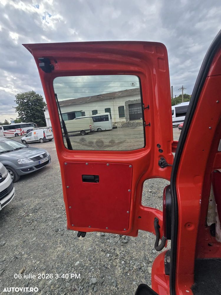 Volkswagen Transporter - 13