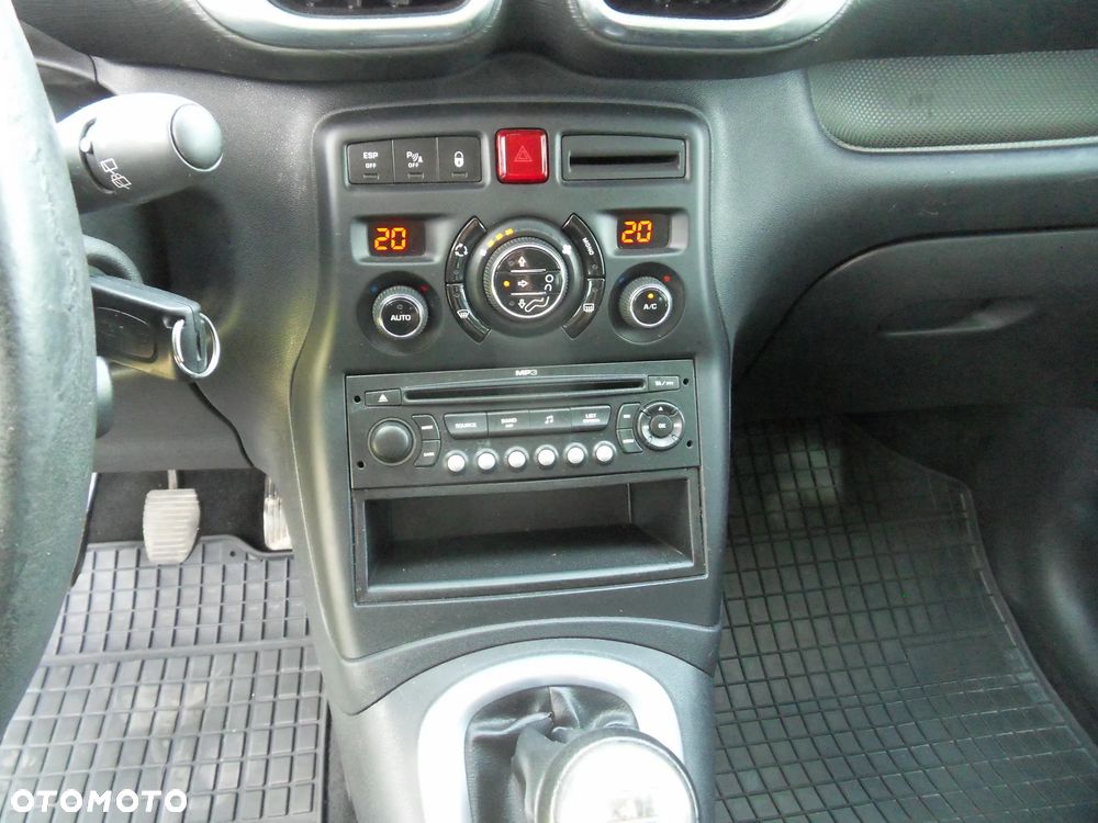 Citroën C3 Picasso 1.6 HDi Exclusive - 20