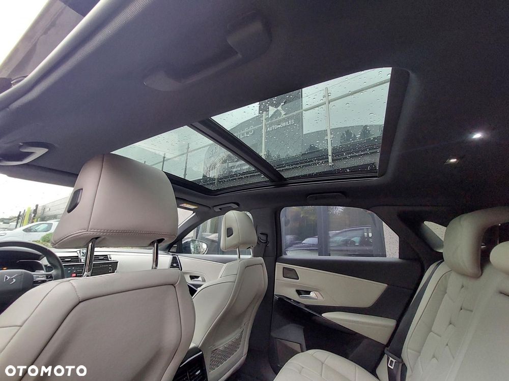 DS Automobiles DS 7 Crossback - 12