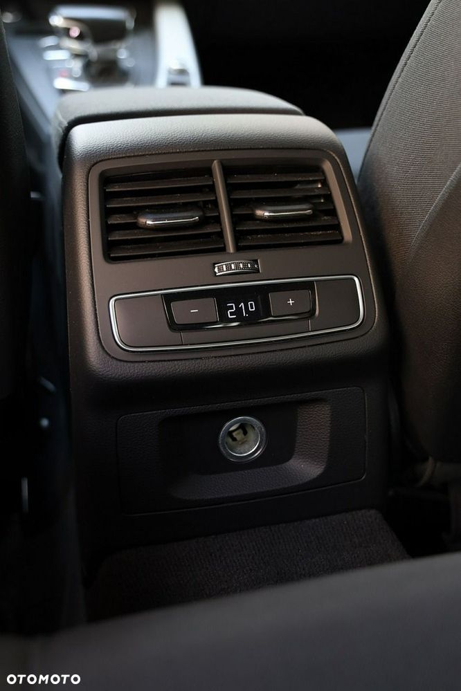 Audi A4 Avant - 29