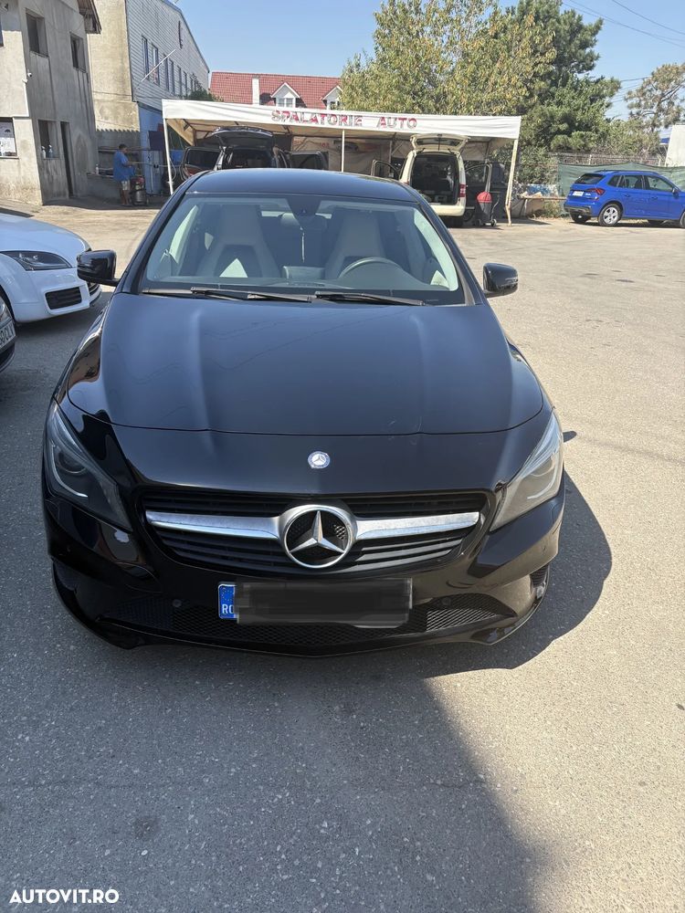Mercedes-Benz CLA 180 - 1