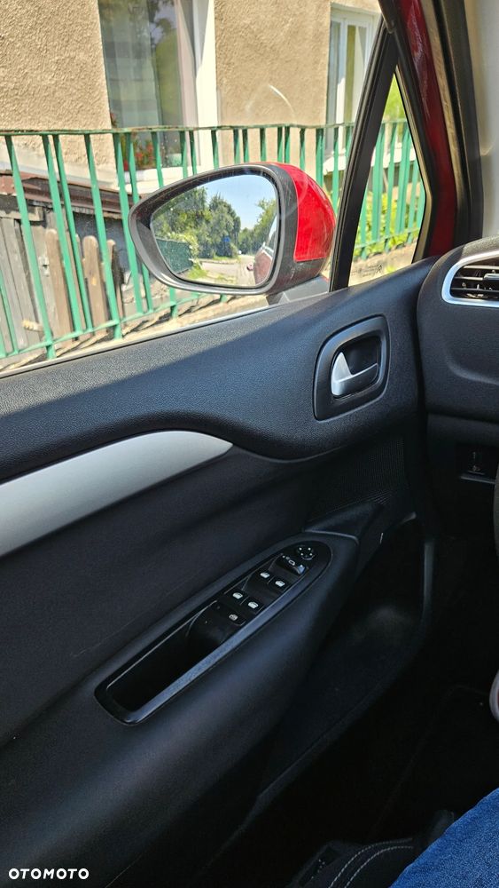 Citroën C4 1.6 HDi SX - 28