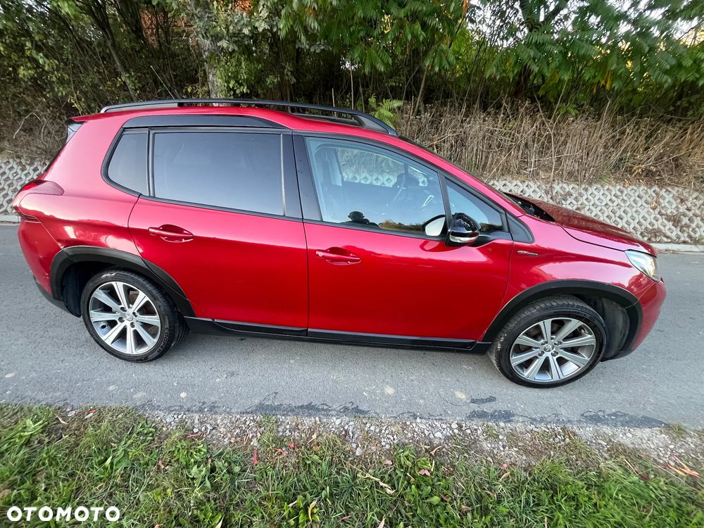Peugeot 2008 PureTech 130 Stop&Start GT-Line Edition - 3