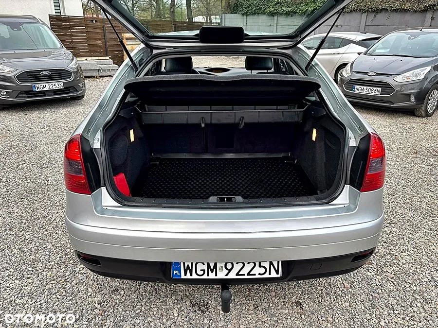 Citroën C5 HDi 135 Automatik Exclusive - 13