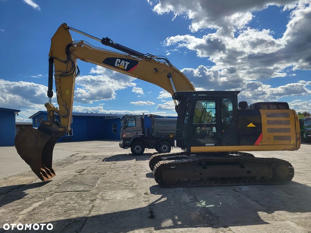 Caterpillar 324 E LN spr z Niemiec oryginał - 8