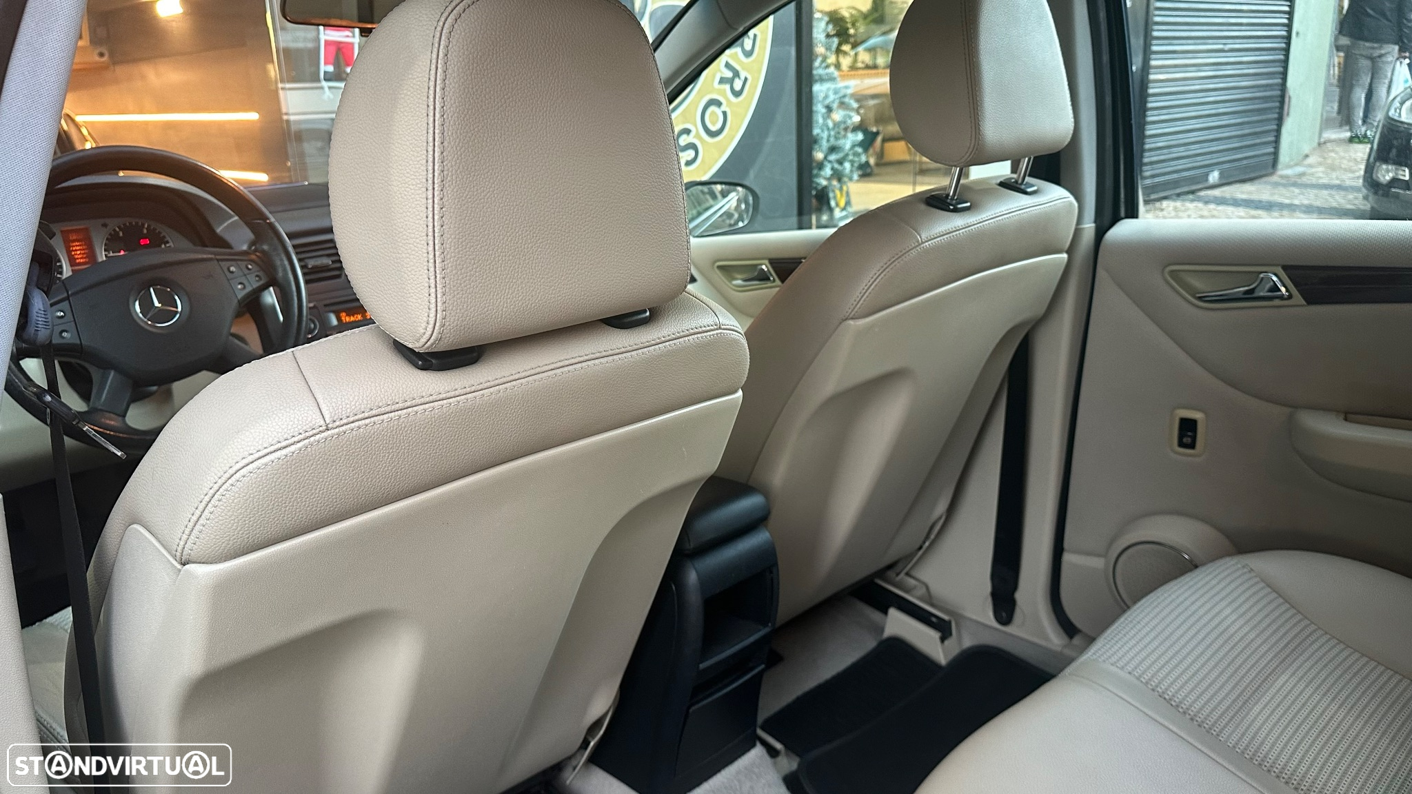 Mercedes-Benz B 200 CDi - 14