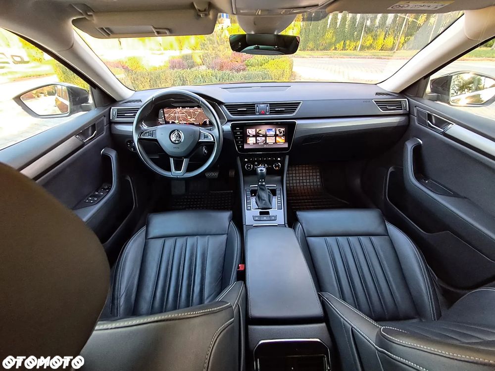 Skoda Superb 2.0 TDI DSG Ambition - 18