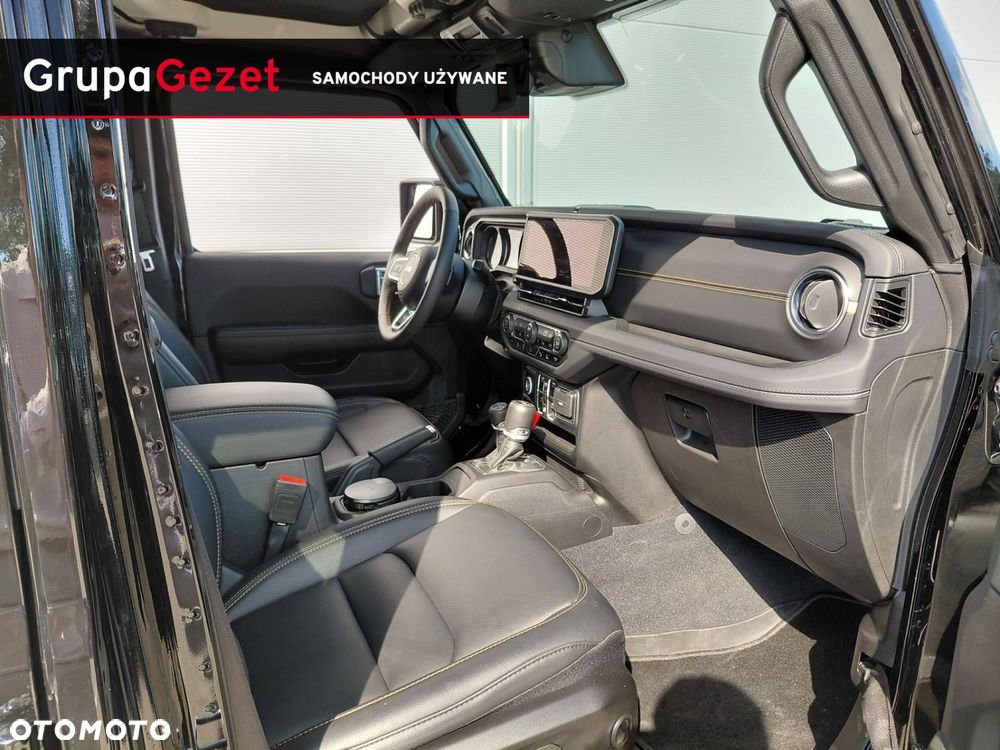 Jeep Wrangler Unlimited GME 2.0 Turbo Sahara - 5