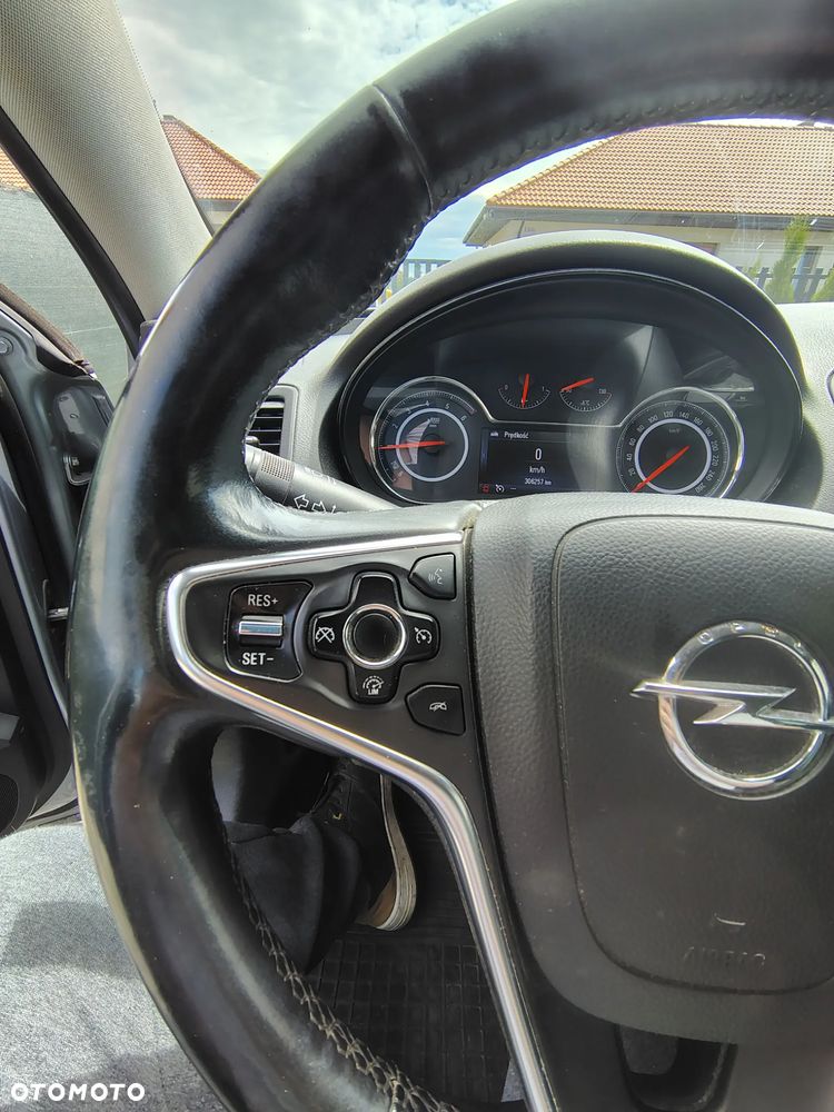Opel Insignia 2.0 CDTI EcoFLEX S&S - 8