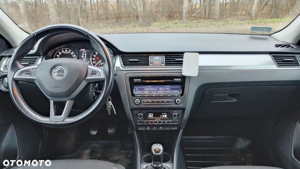 Skoda RAPID 1.6 TDI DPF Ambition - 13