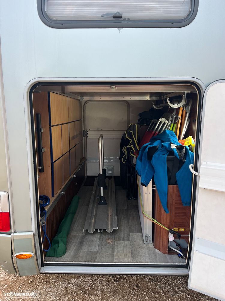 Hymer Classe S A - 33