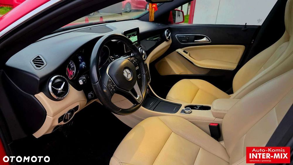 Mercedes-Benz CLA - 27