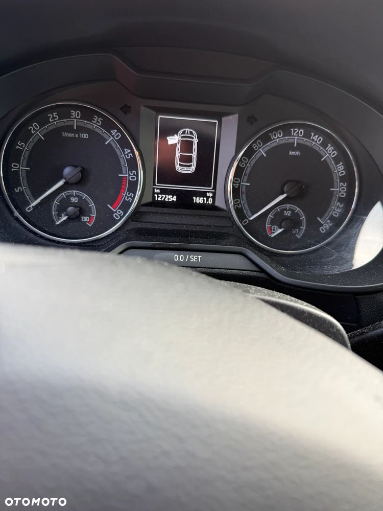 Skoda Octavia 1.6 TDI Ambition - 9