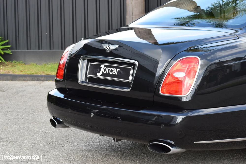 Bentley Brooklands - 17