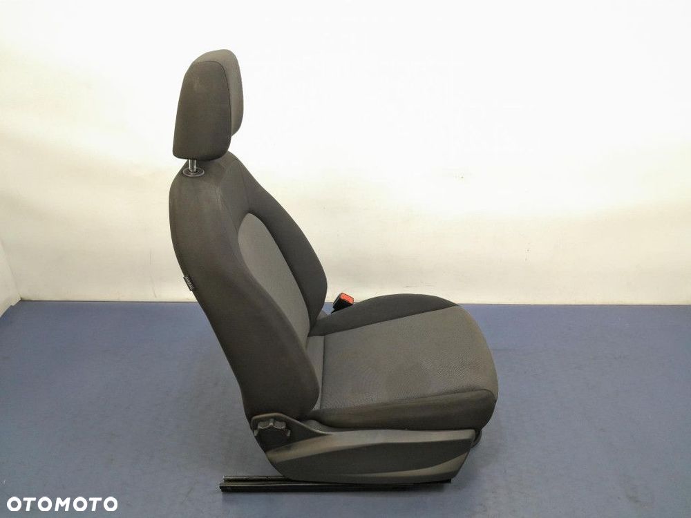 SEAT IBIZA V 5D  FOTEL PASAŻERA WELUR - 4