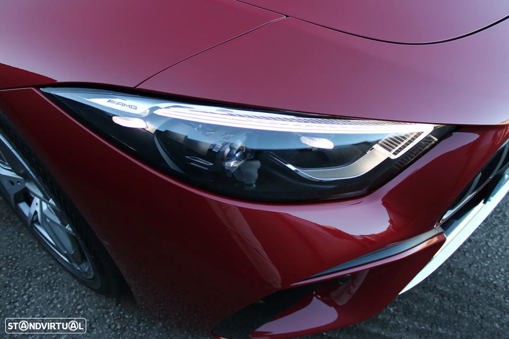 Mercedes-Benz SL 63 AMG 4Matic+ - 14