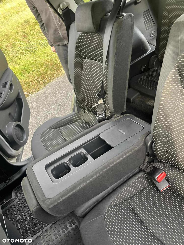 Nissan Qashqai+2 2.0 dCi Acenta - 8