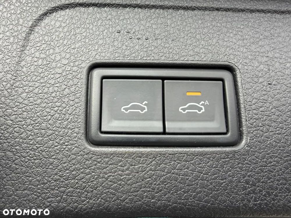 Volkswagen Passat 1.4 TSI DSG GTE - 14