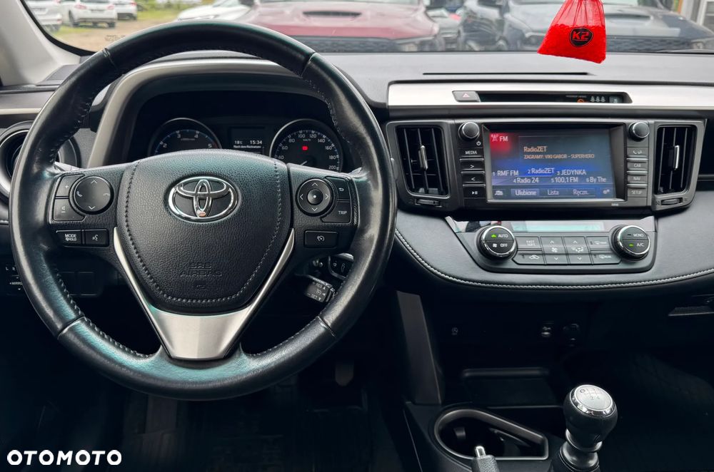 Toyota RAV4 - 15