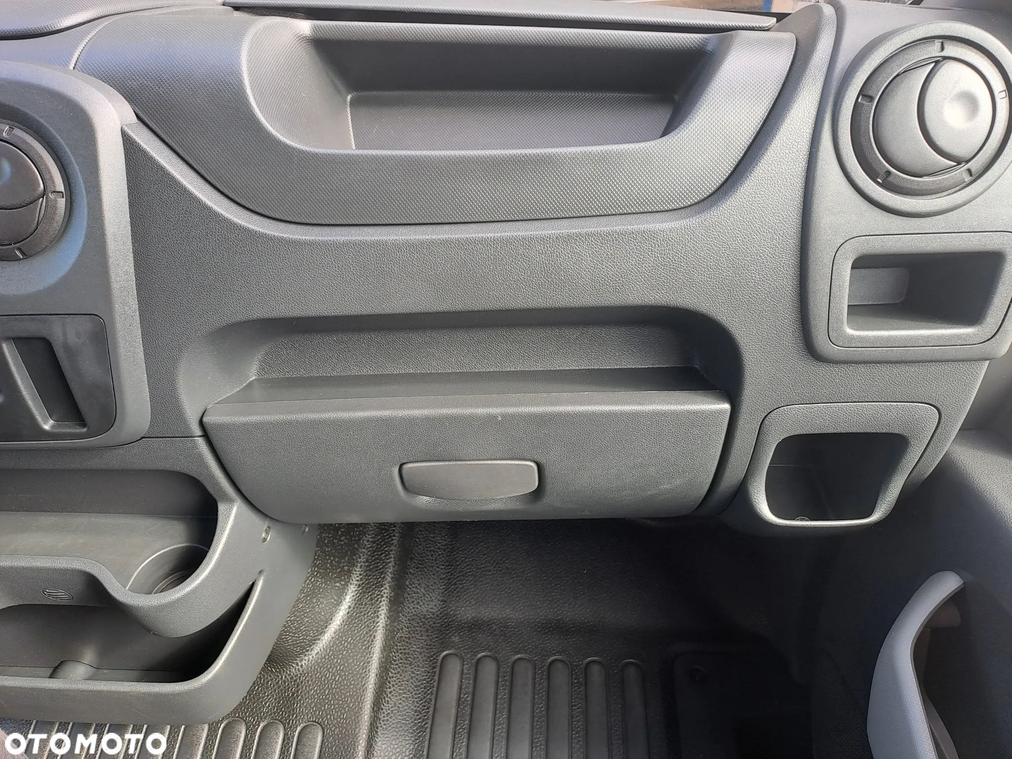 Renault MASTER - 20
