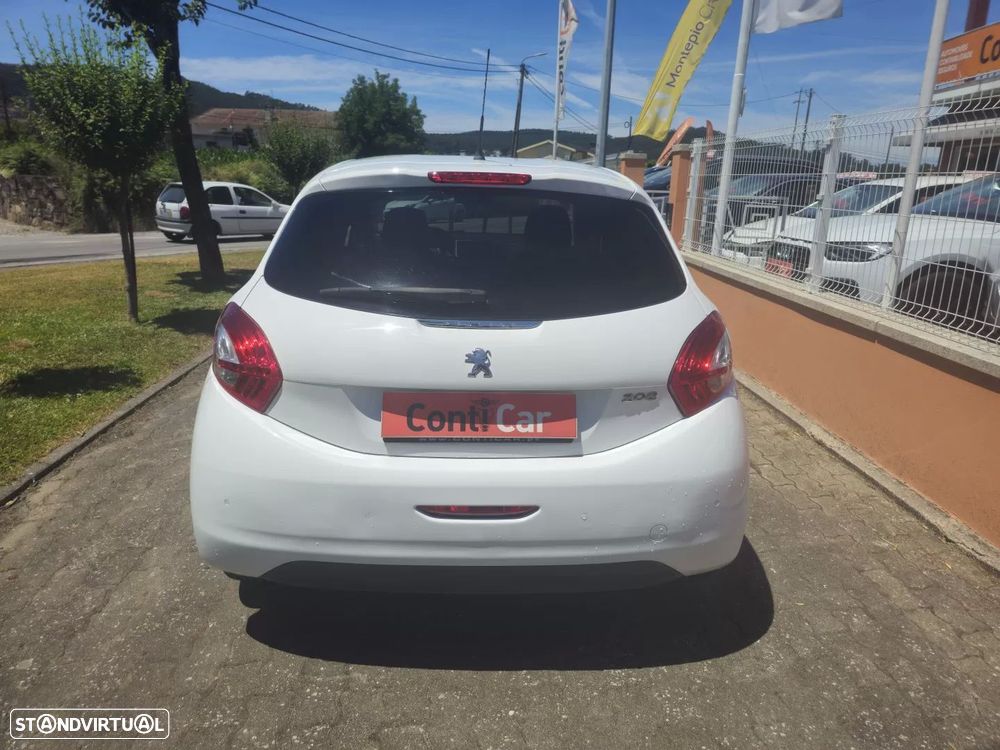 Peugeot 208 1.4 HDi Active - 5