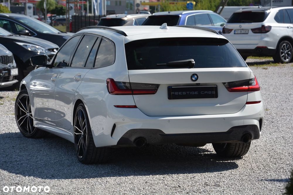 BMW Seria 3 320d Touring Edition M Sport Shadow - 14