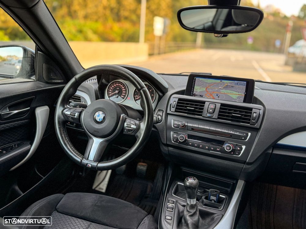 BMW 218 - 32
