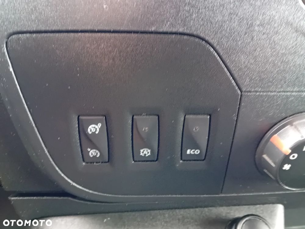 Renault Master Chłodnia - 26