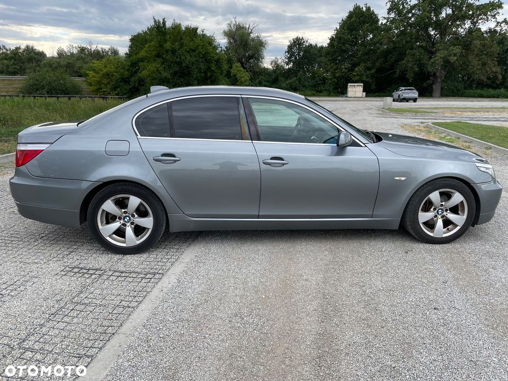 BMW Seria 5 523i Edition Exclusive - 5