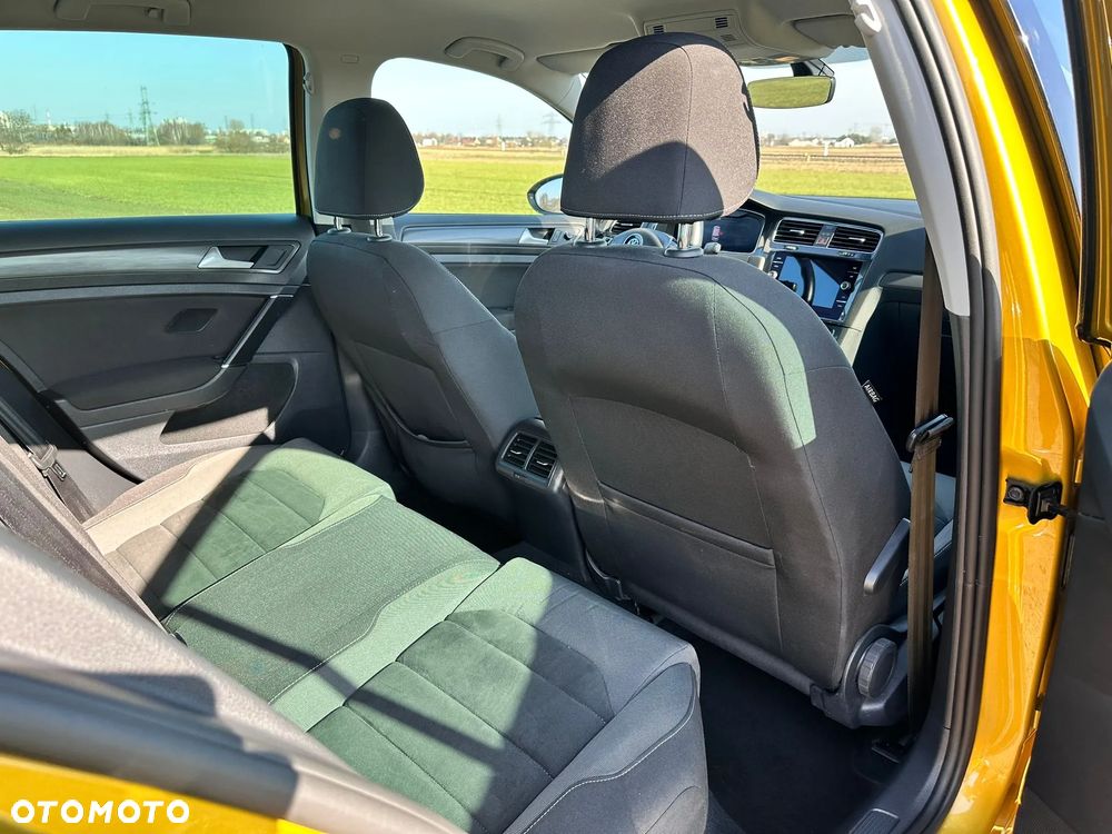 Volkswagen Golf VII 1.4 TSI BMT Comfortline - 26