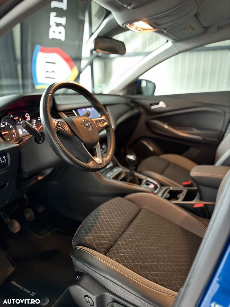 Opel Grandland X 1.2 Start/Stop Business Edition - 7