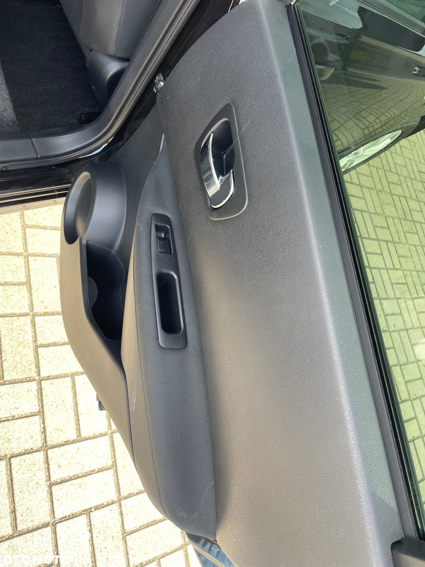 Nissan Qashqai 1.6 dCi 360 S&S - 27