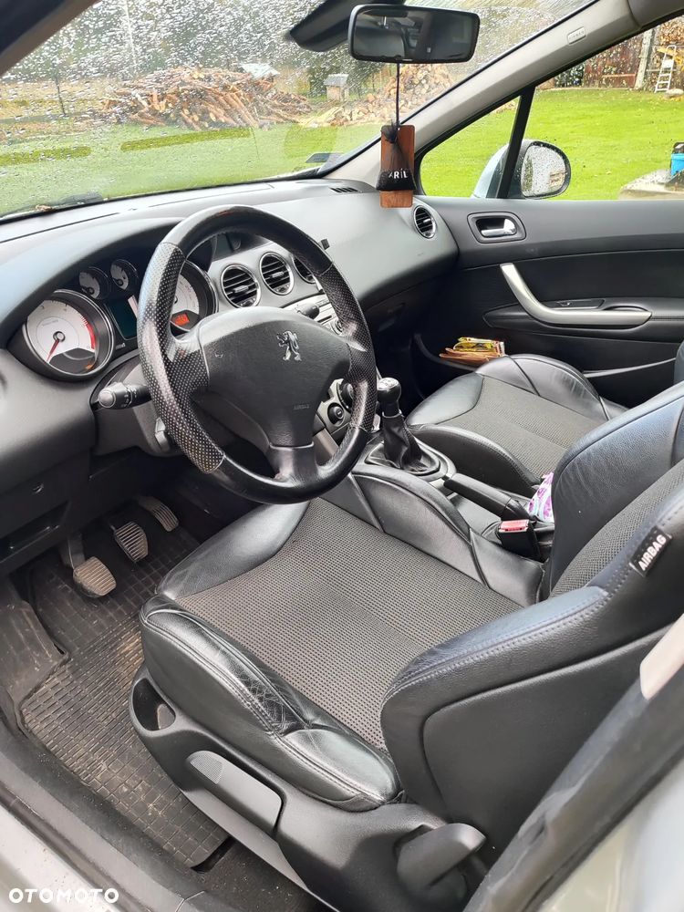 Peugeot 308 - 3