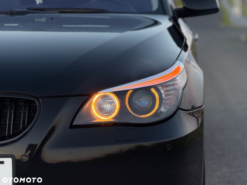 BMW Seria 5 530i - 10