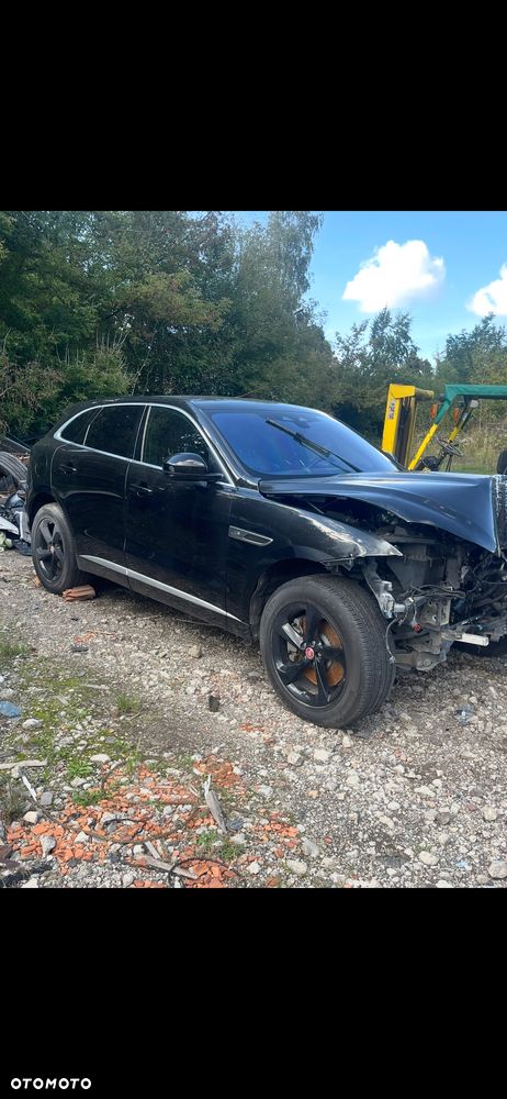 Jaguar F-Pace P400 AWD R-Dynamic S - 5