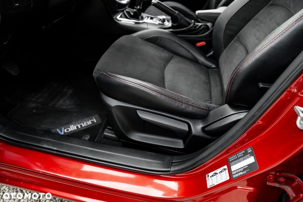 Mazda 3 SKYACTIV-G 120 NAKAMA - 20